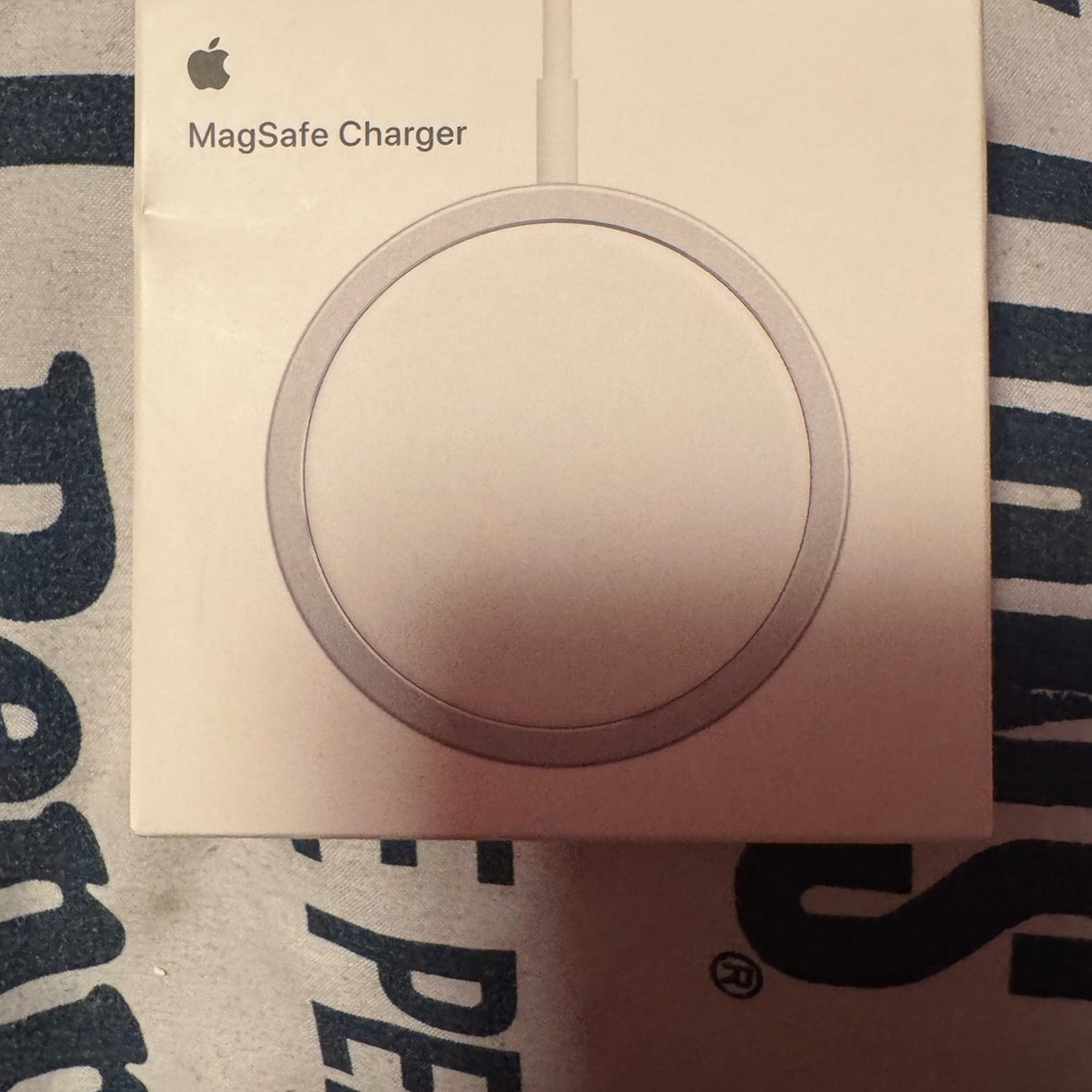 Apple MagSafe Charger